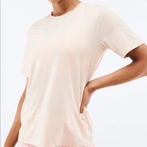 NWT FABLETICS Blake Short-Sleeve Tee